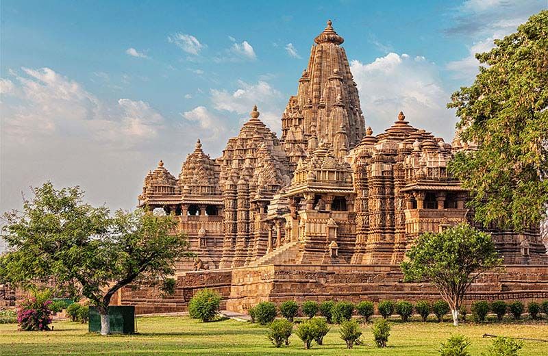 brown-indian-khajuraho-temple-wallpaper-wallpaper-full-view