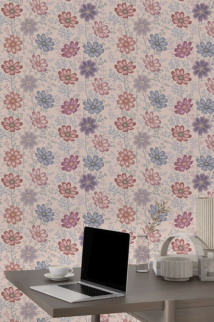 daisy-flower-wallpaper-on-high-wall