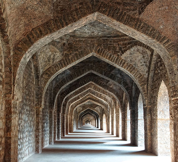 dome-pillar-walkway-thumb-view